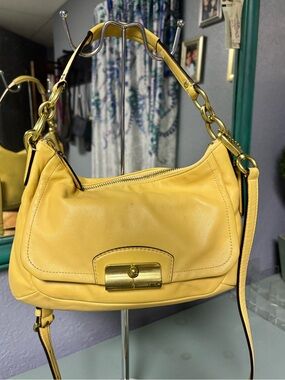 Coach Kristin Buttercup Yellow Leather East West Crossbody F22308